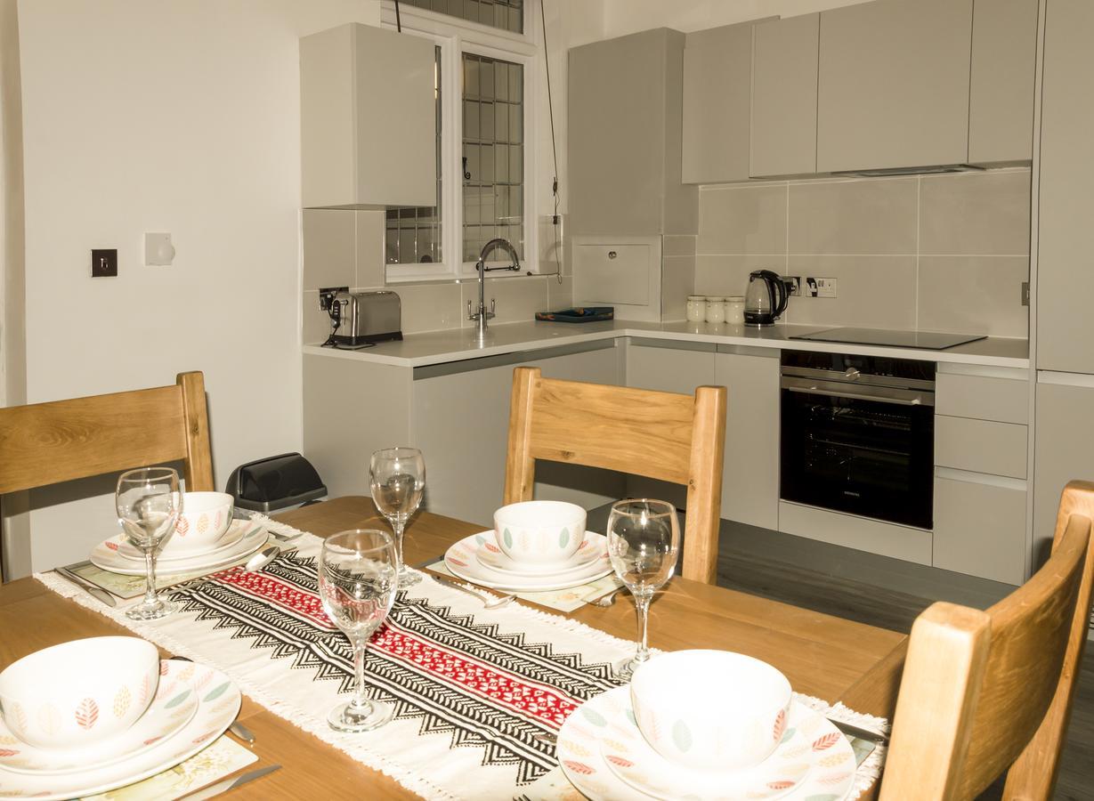 The Three Gables Appartement Stratford-upon-Avon Buitenkant foto