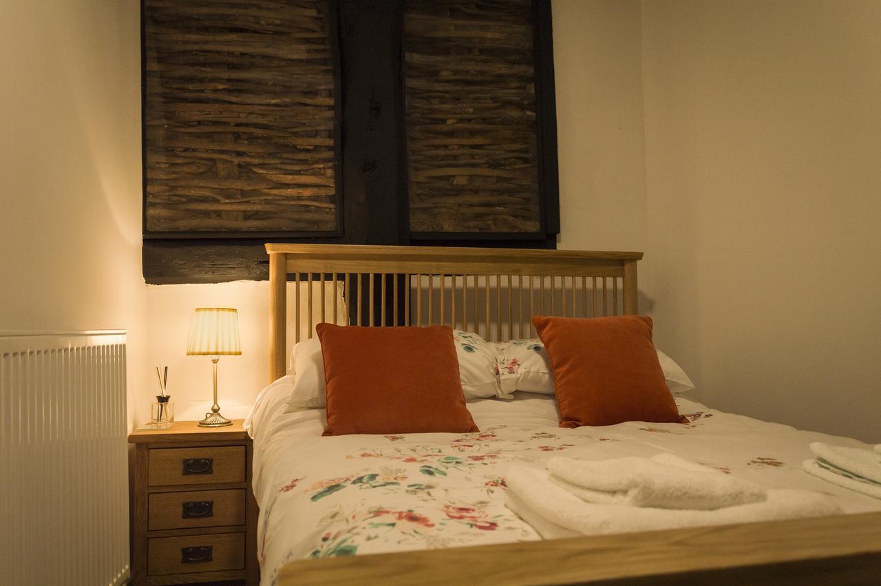 The Three Gables Appartement Stratford-upon-Avon Buitenkant foto